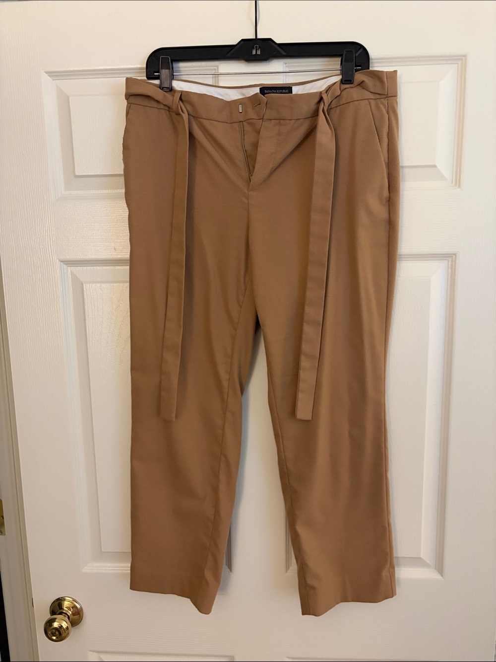 Camel Cropped Tie-Waist Trousers